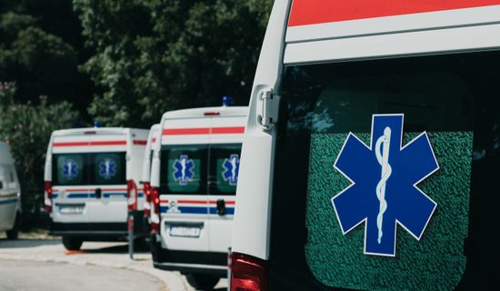 阜宁救护车转运病人过路高速收费吗？